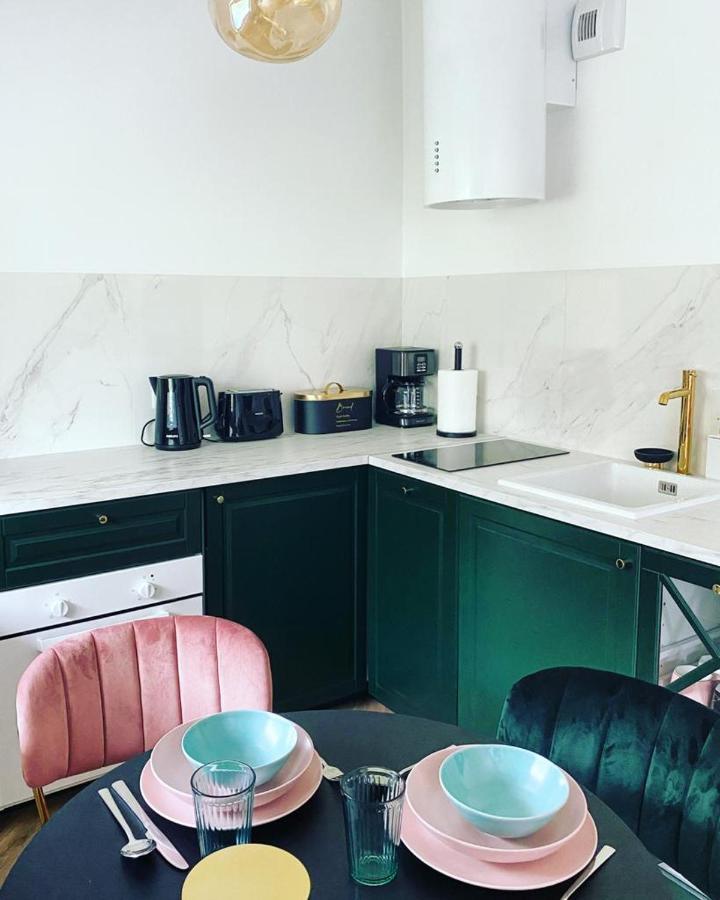 Apartament Tsuru Dziwnowek Bagian luar foto